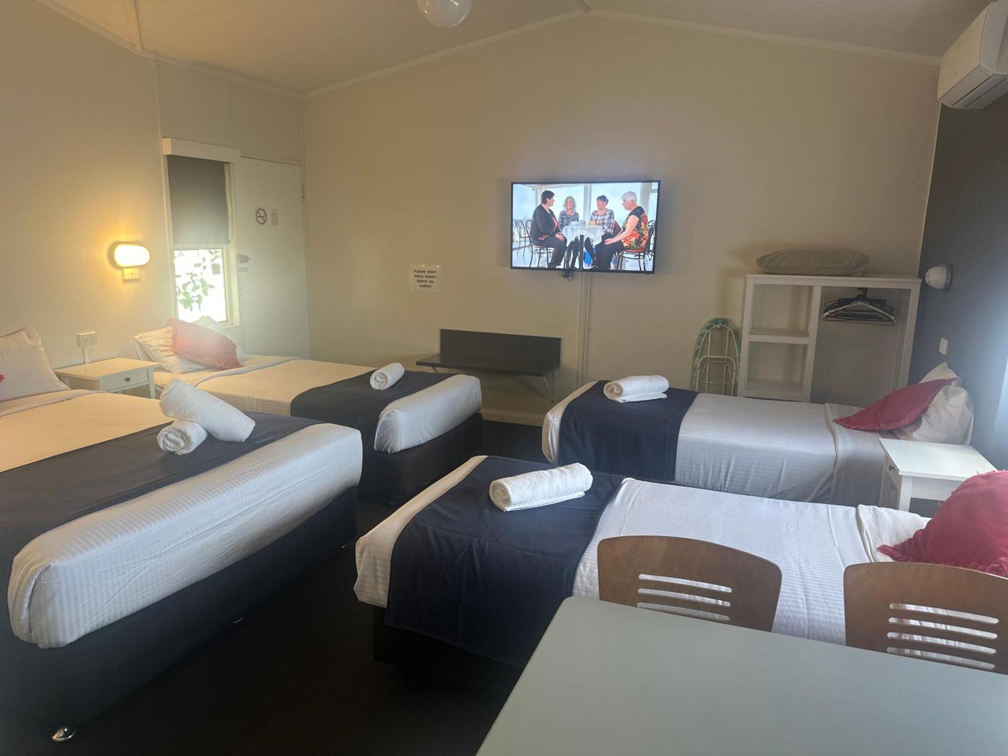 פארקס Memphis Motor Inn מראה חיצוני תמונה